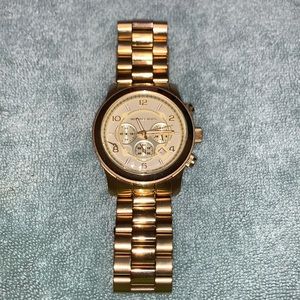 Michael Kors chunky yellow gold watch MK 8077
